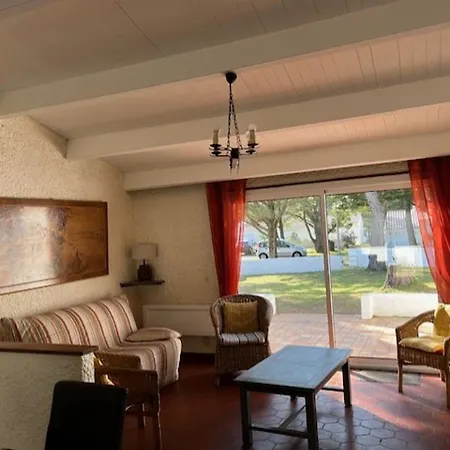 Maison Confortable A 300 M De La Plage, Animaux Acceptes - Fr-1-823-113 * La Guérinière
